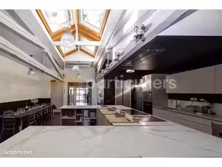 local commercial 200 m² clermont ferrand
