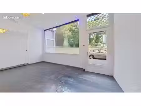 local commercial 28 m²