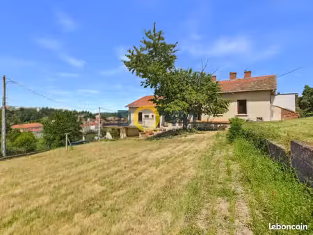 maison 6 pièces 102 m²