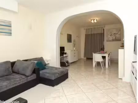 maison semi bourgeoise