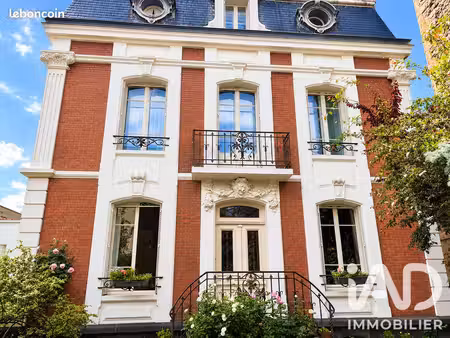 propriété 13 pièces 300 m²