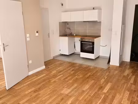 appartement t2 de 37 m2 proche fac