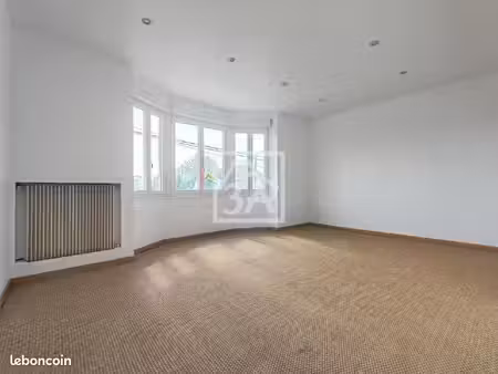 immeuble 8 pièces 173 m²