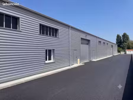 local 470 m2 + parking fermé - perpignan sud