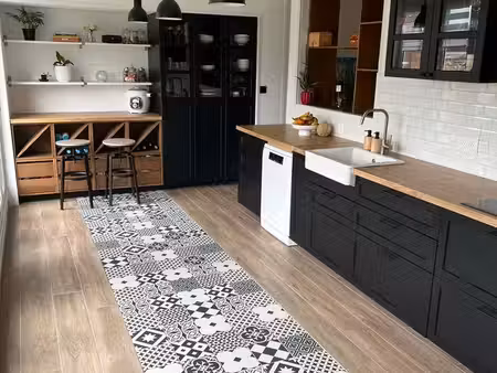 maison individuelle dans le vieux saint-nicolas