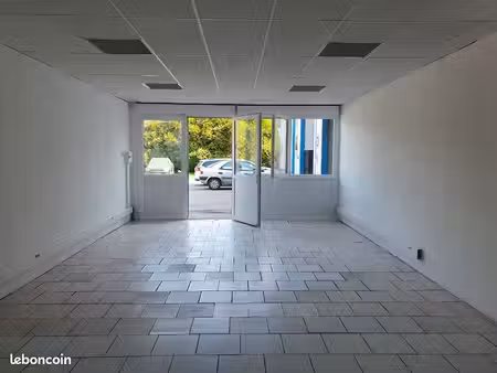 local commercial