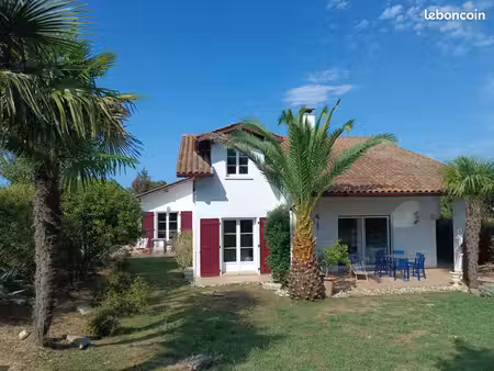 maison 7 pièces 200m2