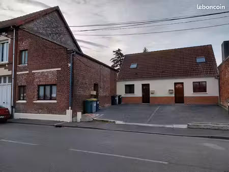 à vendre lot de 3 maisons