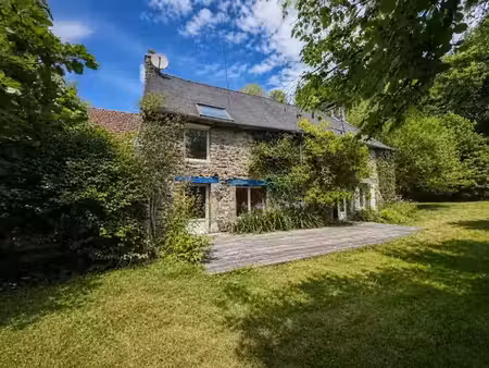 vente maison 6 pièces 353 m² à pleudihen-sur-rance (22690)  449 900 €