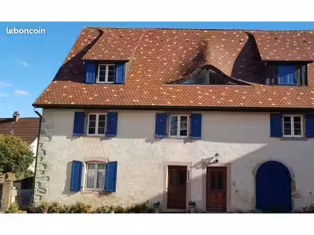 appartement situé au centre de hochstatt dans maison de caractère