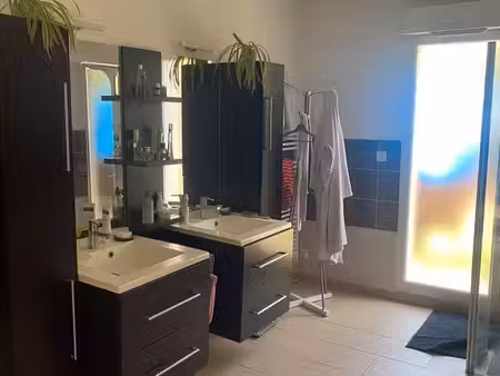 maison de plein pied avec piscine
