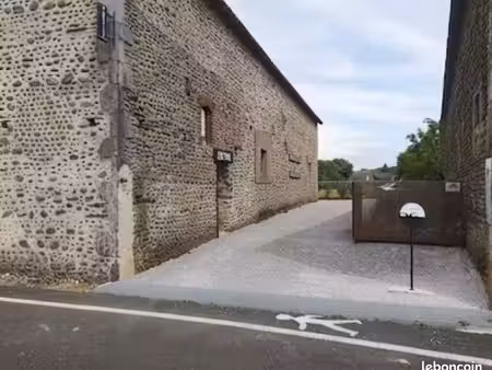 local 210m2 idron