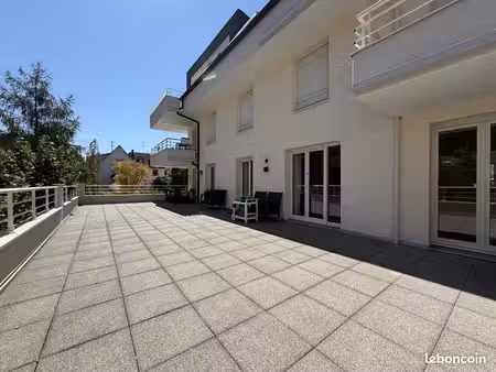 appartement 6 pièces 138 m²
