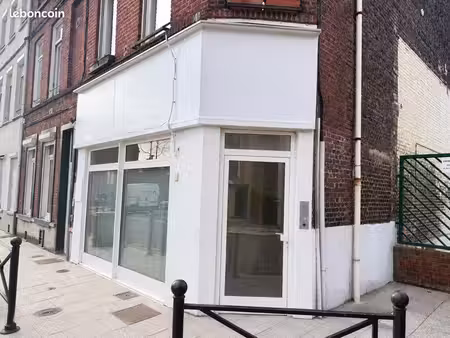 local 13 m² à partager – cabinet pluridisciplinaire (septembre 2026)