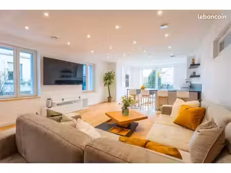 maison familiale rénovée 180 m² + local indépendant 28m2
