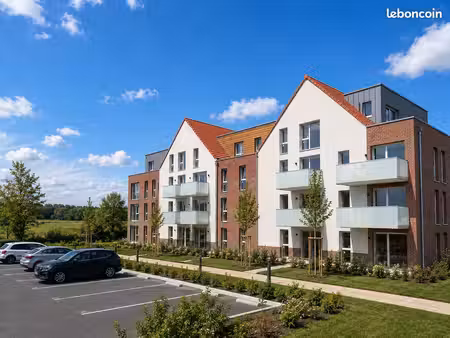 grand t4 avec 2 terrasses & stationnement
