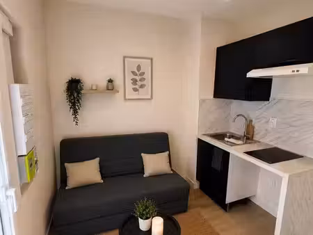 chambre aménagée / studio étudiant