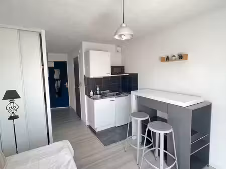 studio meublé 18 m2 centre paray le monial