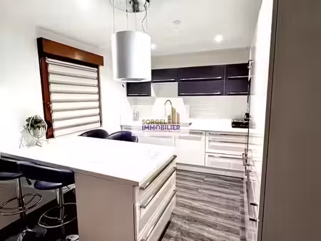 triplex 4 pièces 83 m²
