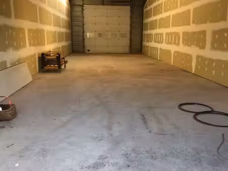 hall / local d'activité 130 m² – oberhaslach – 119 000