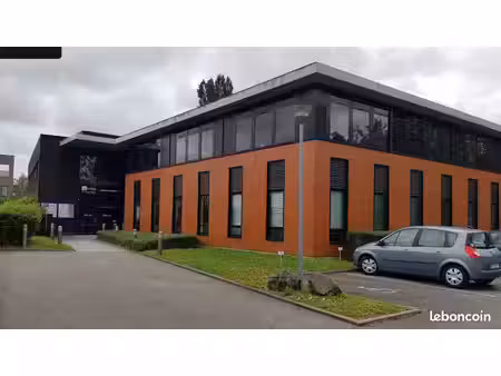 opportunité rare à entzheim bureaux de 80 m2 disponibles à la location au sein d'un immeub