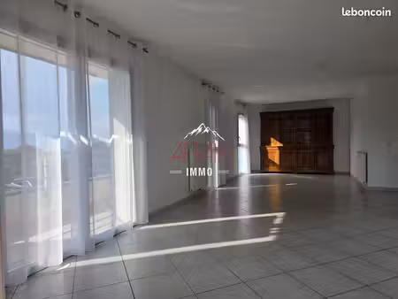 appartement 3 pièces 81 m²