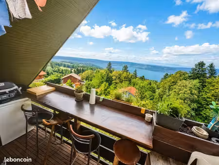 thollon-les-mémises appartement au dernier étage  vue lac léman et mémises