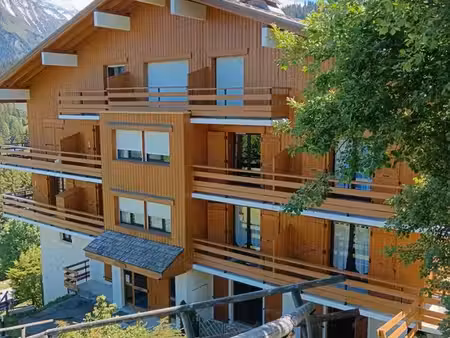 studio meublé avec piscine et tennis à saint gervais les bains