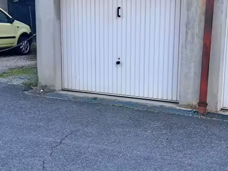 garage à louer