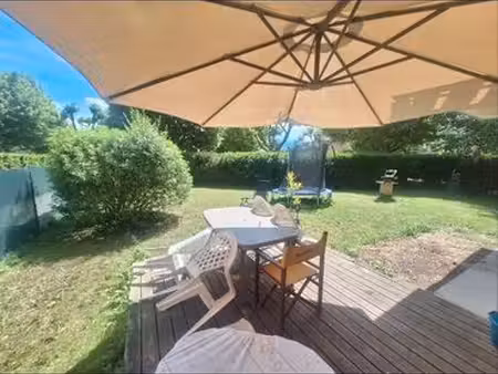 t2 54 m2 avec jardin