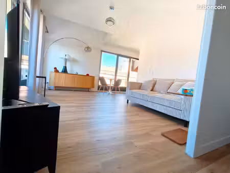 t2 de 58m2 avec terrasse à annecy