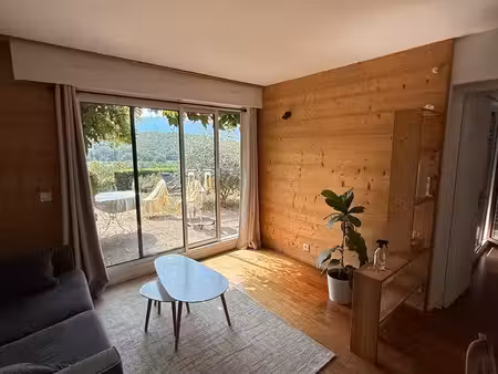 rare - joli t2 43m2 à talloires avec jardin et vue lac