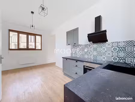 maison 3 pièces 65 m²