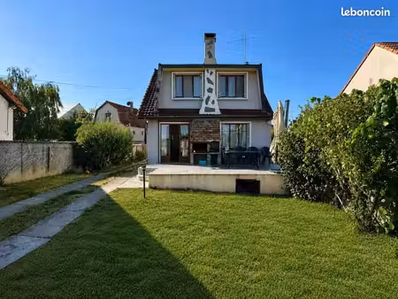 maison 4 pièces 82 m²