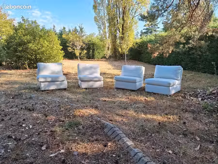 mobilier sur terrain