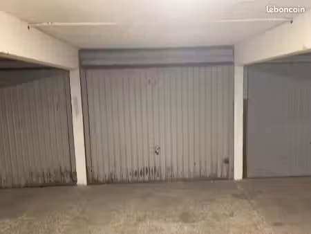 garage/box 14 m² barby