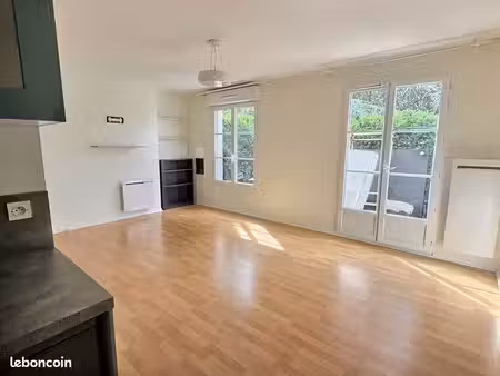 appartement 1 pièce 27 m²