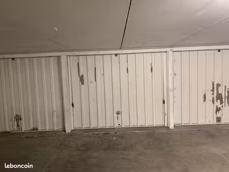 garage/box 14 m² la motte servolex