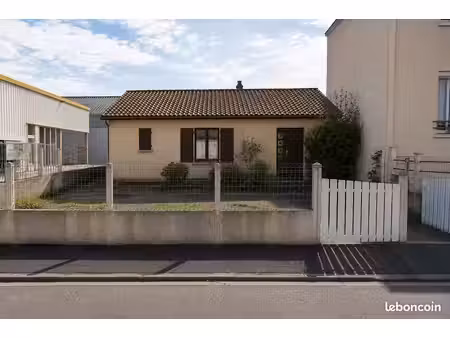 maison 3 pièces 79 m²