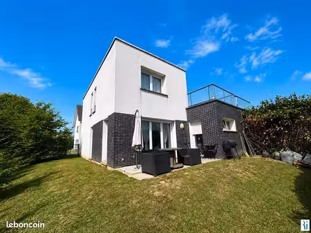 maison 4 pièces 94 m²