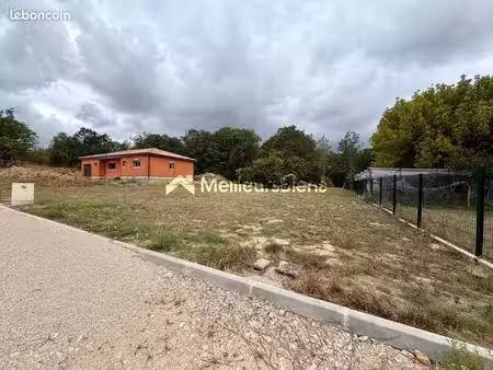 terrain 907 m² campsas
