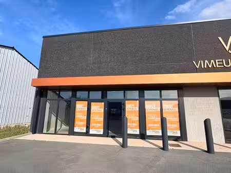 local commercial 190m2