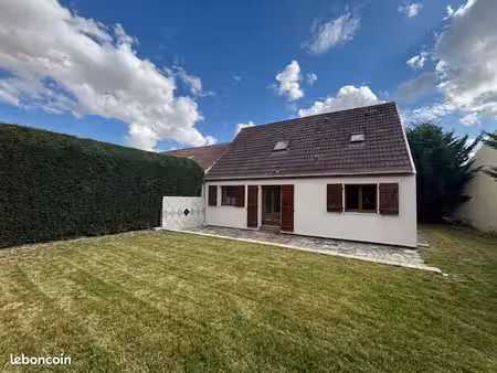 maison familiale 5 pièces avec jardin arboré