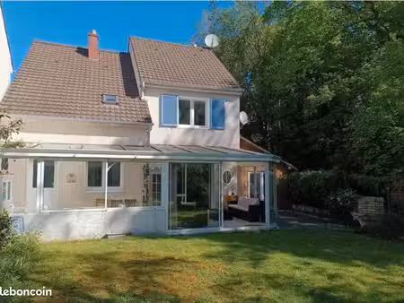 belle maison familiale avec véranda de 25 m2