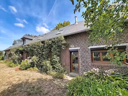 maison 8 pièces 149 m²