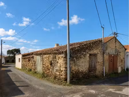bâtisse 39 m2 la brardiere l île d olonne