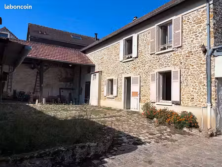 maison 4 pièces 80 m²