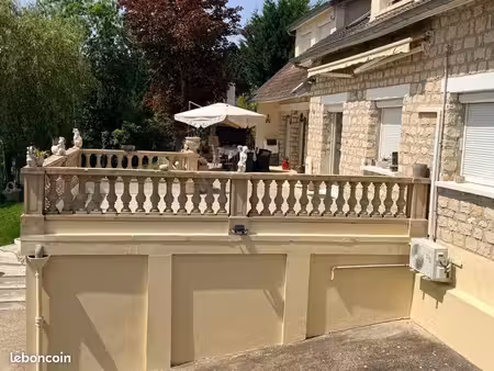 villa 230 m2 garage 70 m2