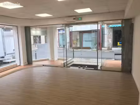 local commercial - 85m2