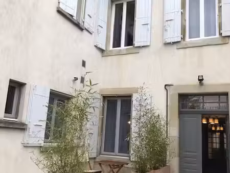 appartement avec terrasse et box privatifs - jardin commun